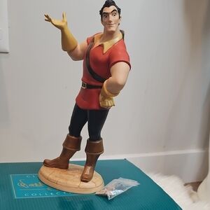 AUTHENTIC WDCC Disney Gaston Figurine (26cm)